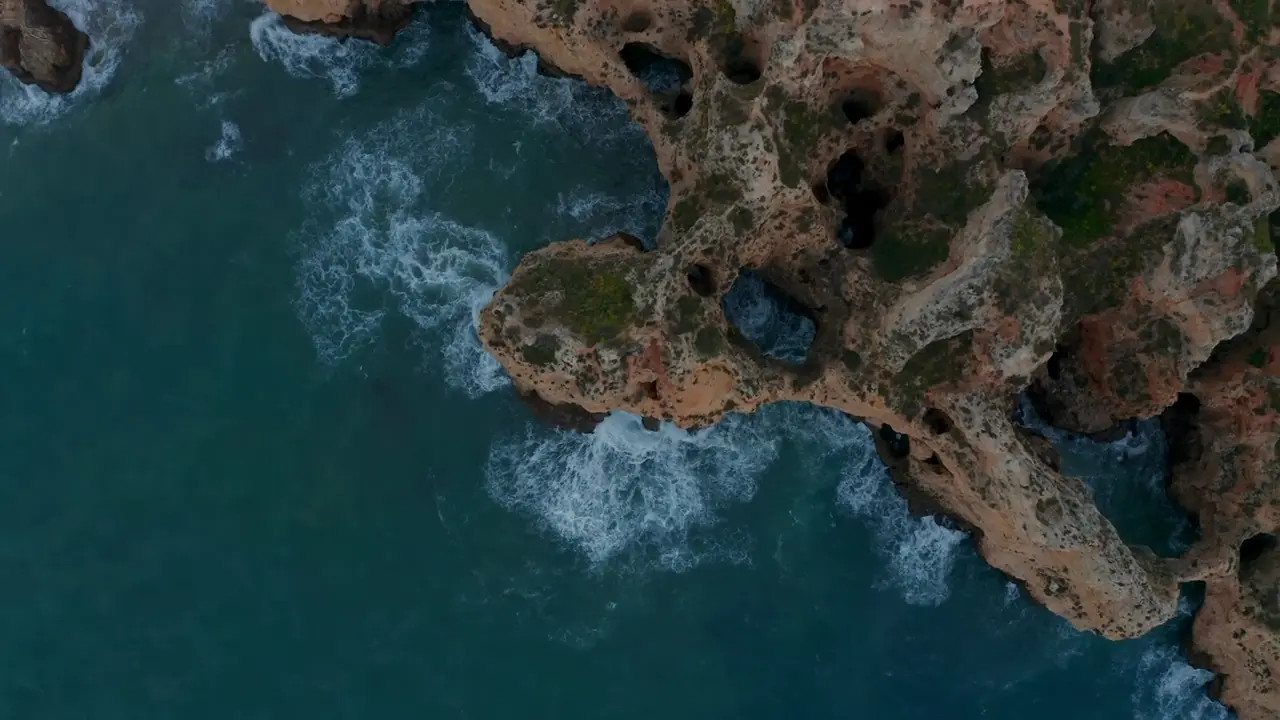 Anna Ralphs Masturbates At The Beach
