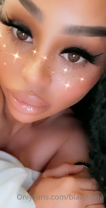 Blac Chyna Hides Body Under The Blanket - ePornLeak