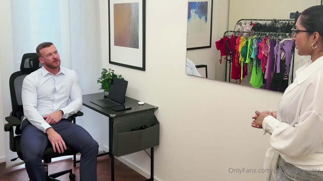 Yasmina Khan Fucks Her Boss For A Pay Raise - ePornLeak