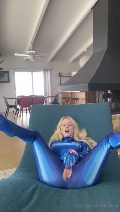 Msfiiire Masturbates In A Costume