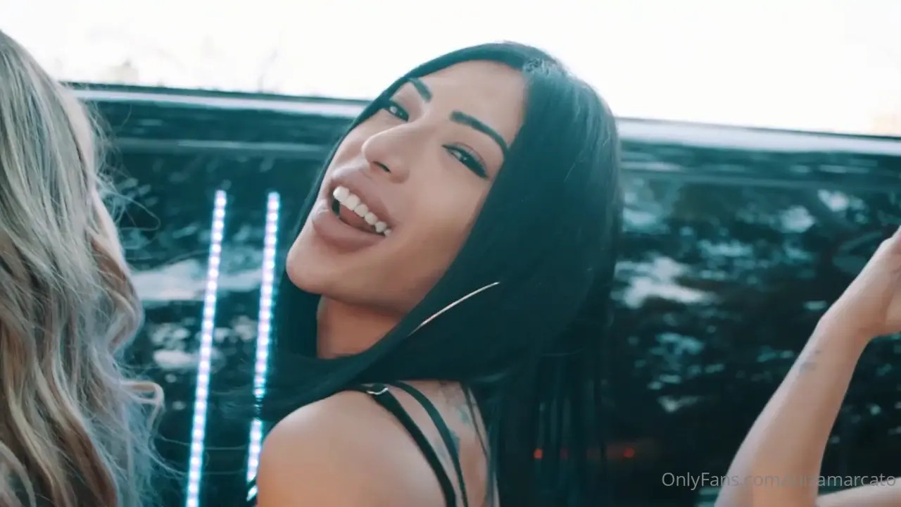 Luiza Marcato and Friends' Lesbian Limo Party