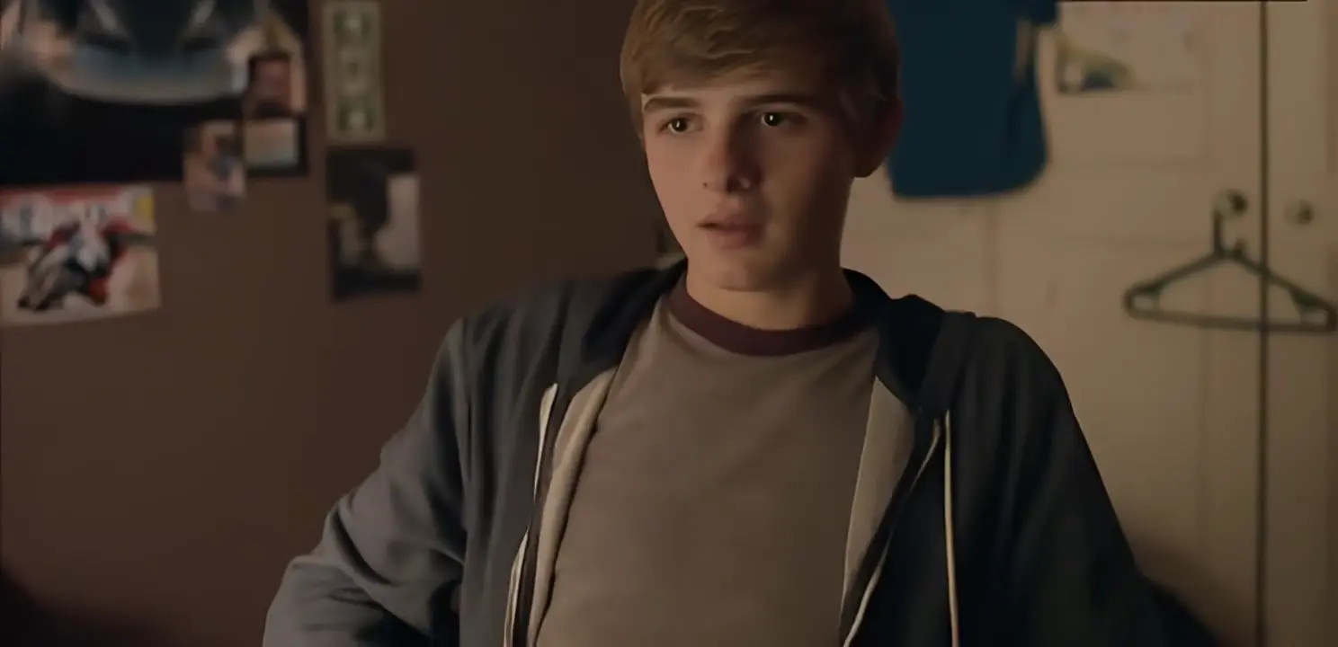 Florence Pugh Streams As A Webcam Girl