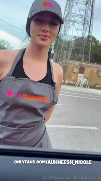 Donut Girl Auhneesh Nicole's Parking Lot Sex - ePornLeak