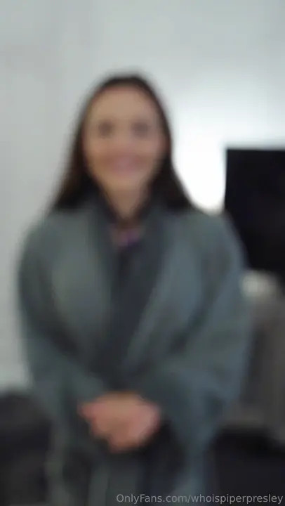 Piper Presley Gets Wrecked On The Couch - ePornLeak