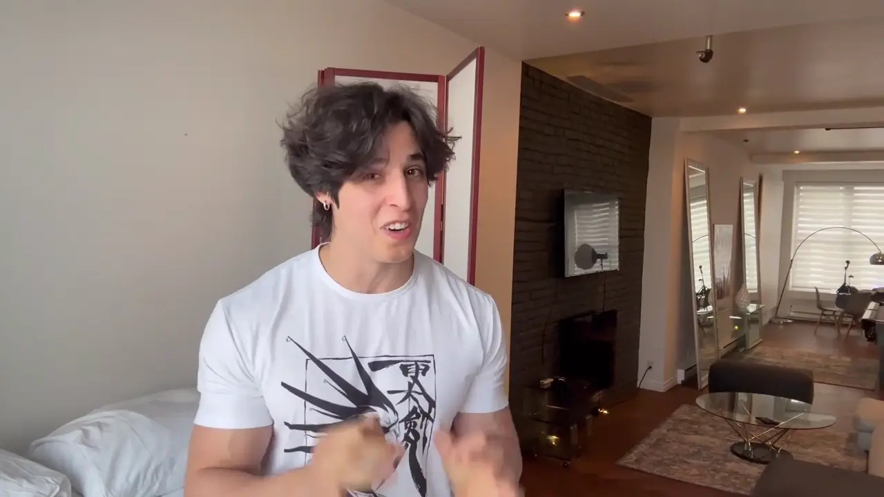 Hot Threesome With Bellamybabyxxx And Magxnumb