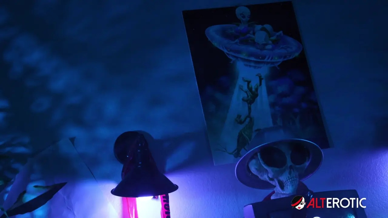 Tatted OmgItsJessieLee Gets Creampied