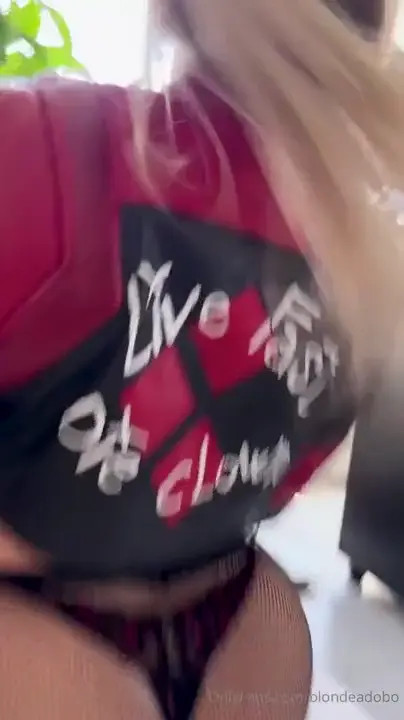 BlondeAdobo As Harley Quinn Gets Railed