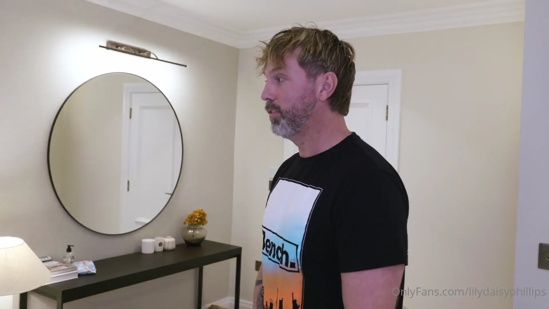 Lillian Phillips Cuck Foursome Video Leaked - ePornLeak