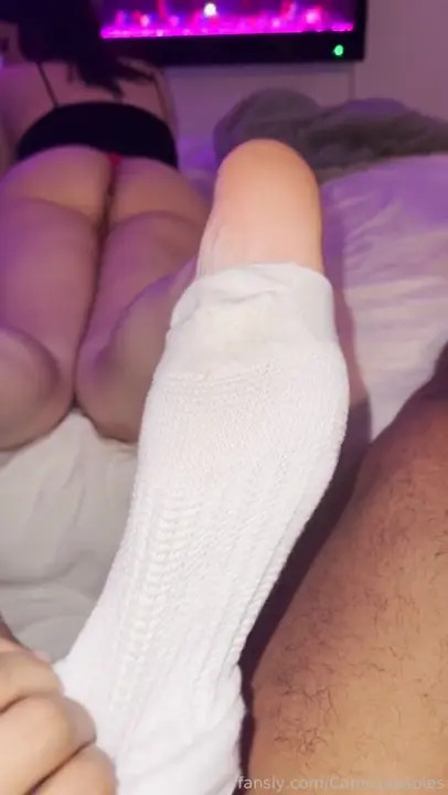 CamiCuteSoles' Hot Footjob Session