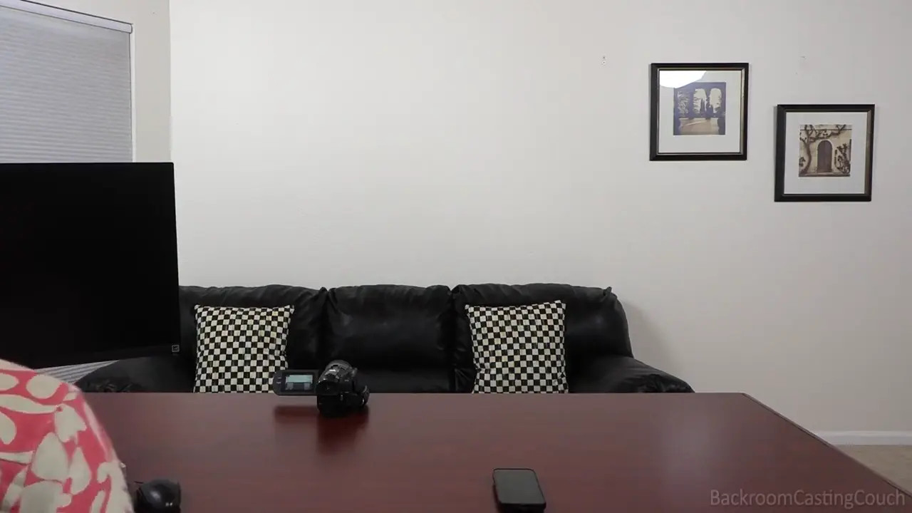 Ava Marina & Odessa Bailey In A Threesome