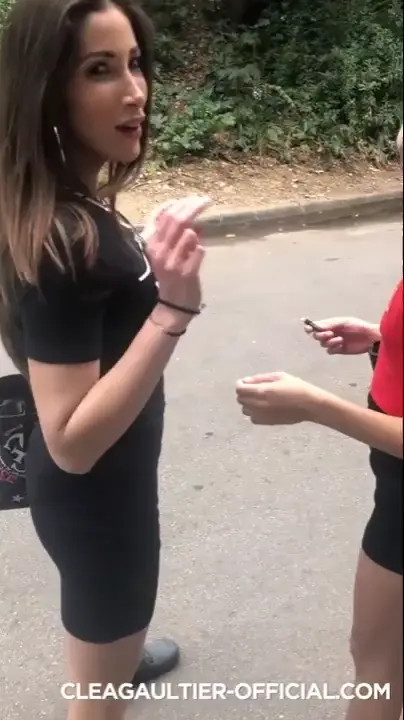 Clea Gaultier And Talia Mint Share A BJ