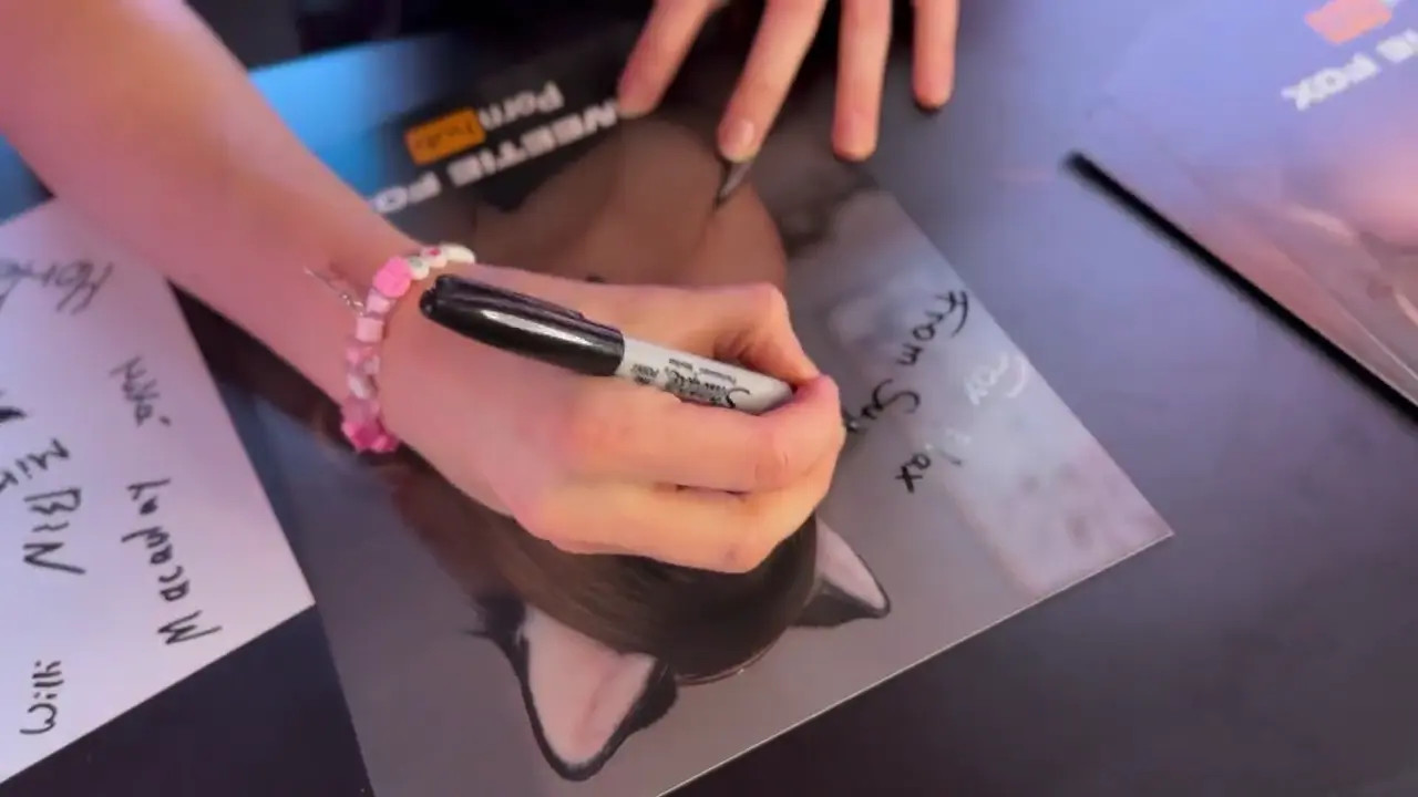 Sweetie Fox Fucks Her Biggest Fan