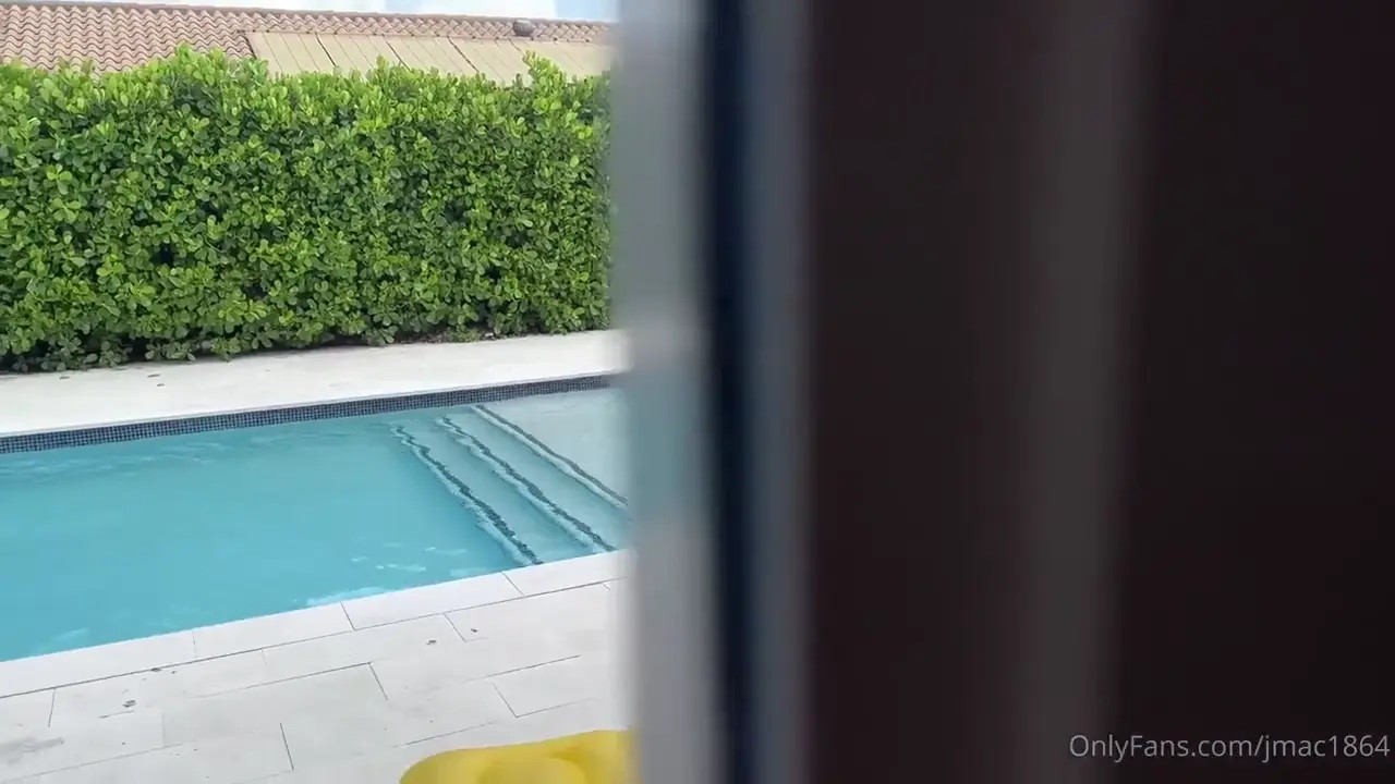 MILFs Trixi Brooks And Raven Thick Threesome