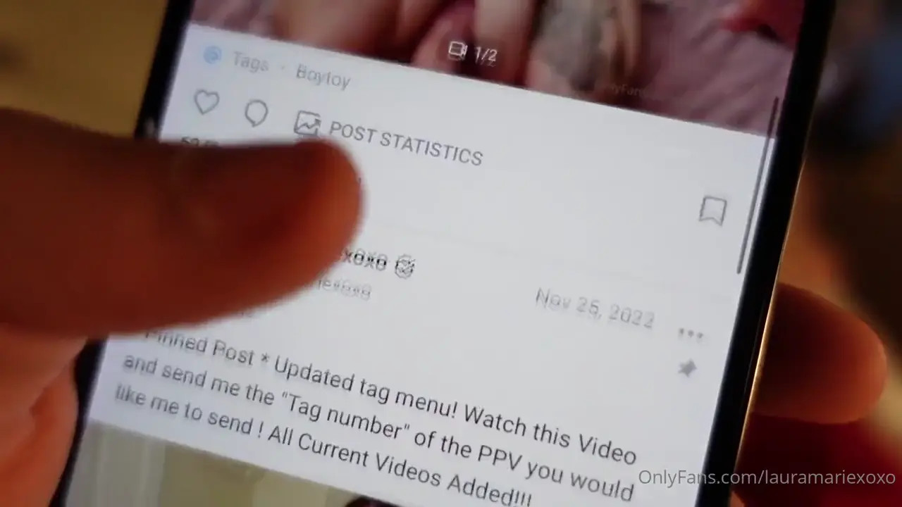 Laura Marie Makes A Dick Cum With Her Tits