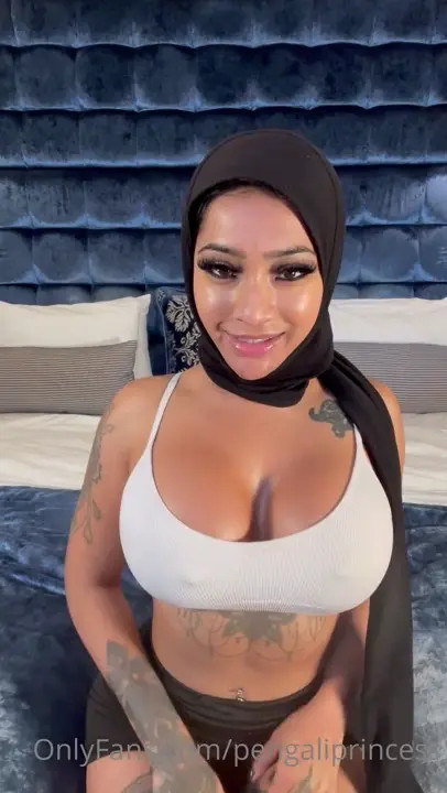 Yasmina Khan's Lusty Masturbation JOI