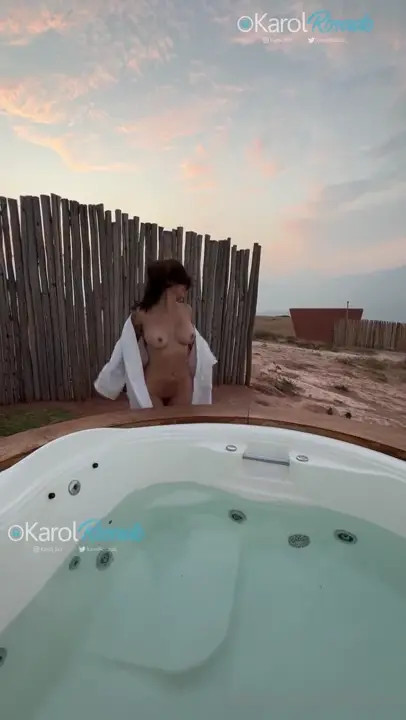 Karol Rosado's Outdoor Pool Sex
