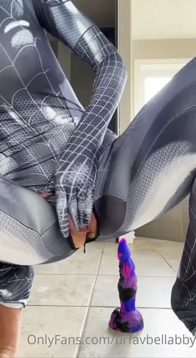 Urfavbellabby's Spider Girl Bounces On A Dildo