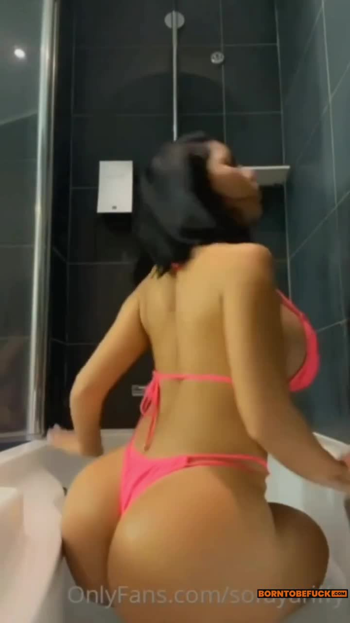 Soraya Riffy Bathtub Bare Breasts Tease Video Leaks