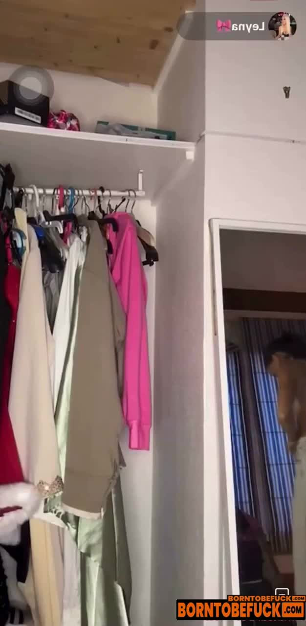 Leyna Nasdas' Secret Mirror Session Porn Video Leaks