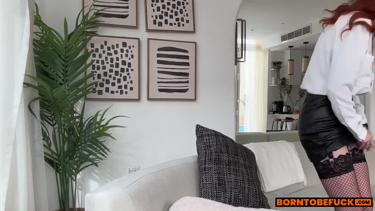 Sweetbodymary BG Couch Sextape Video Leaks