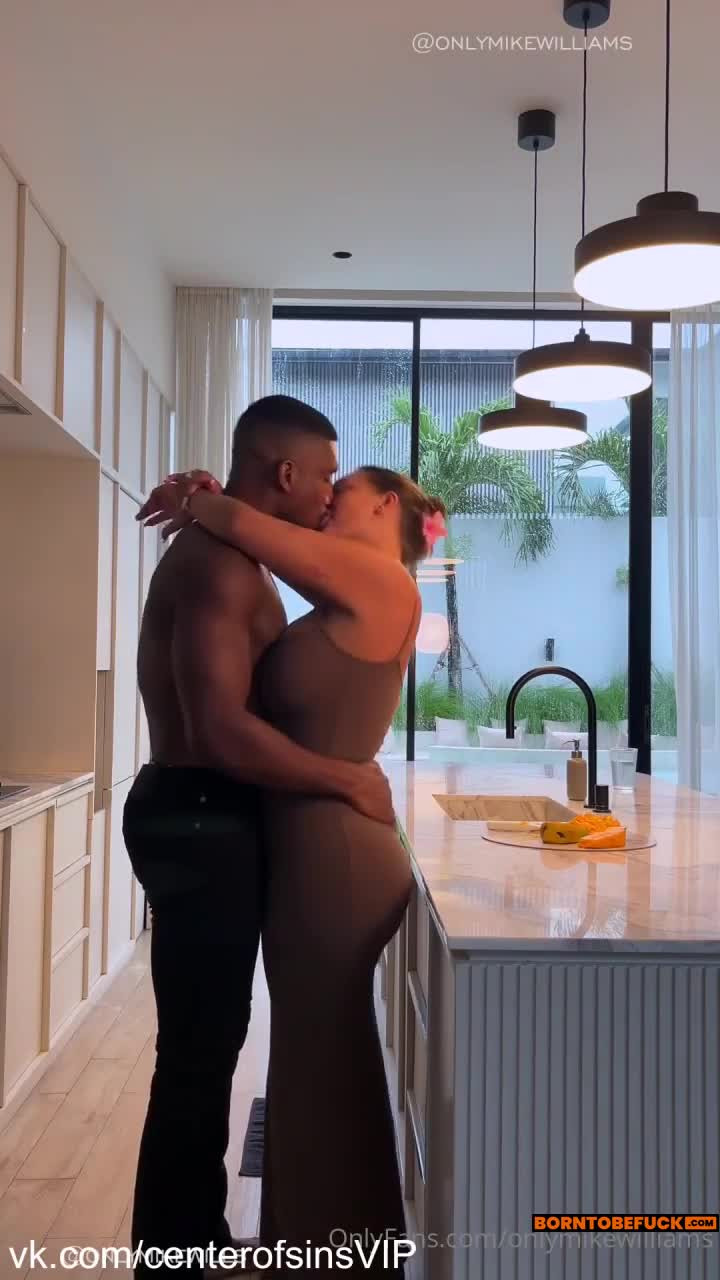 Alanna Pow BG Sextape Round 2 with Mike Williams Porn Video Leaks