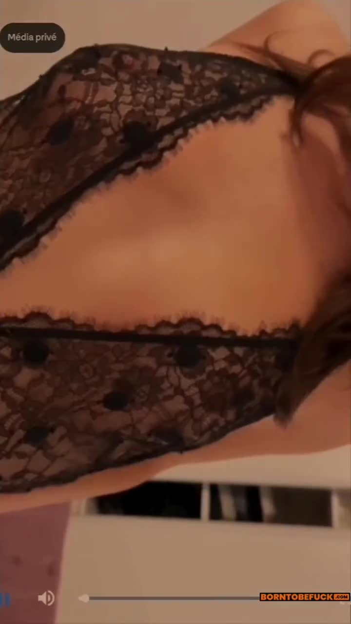 Lisa Marie Giocanti Nipple Reveal Teasing Video Leaks